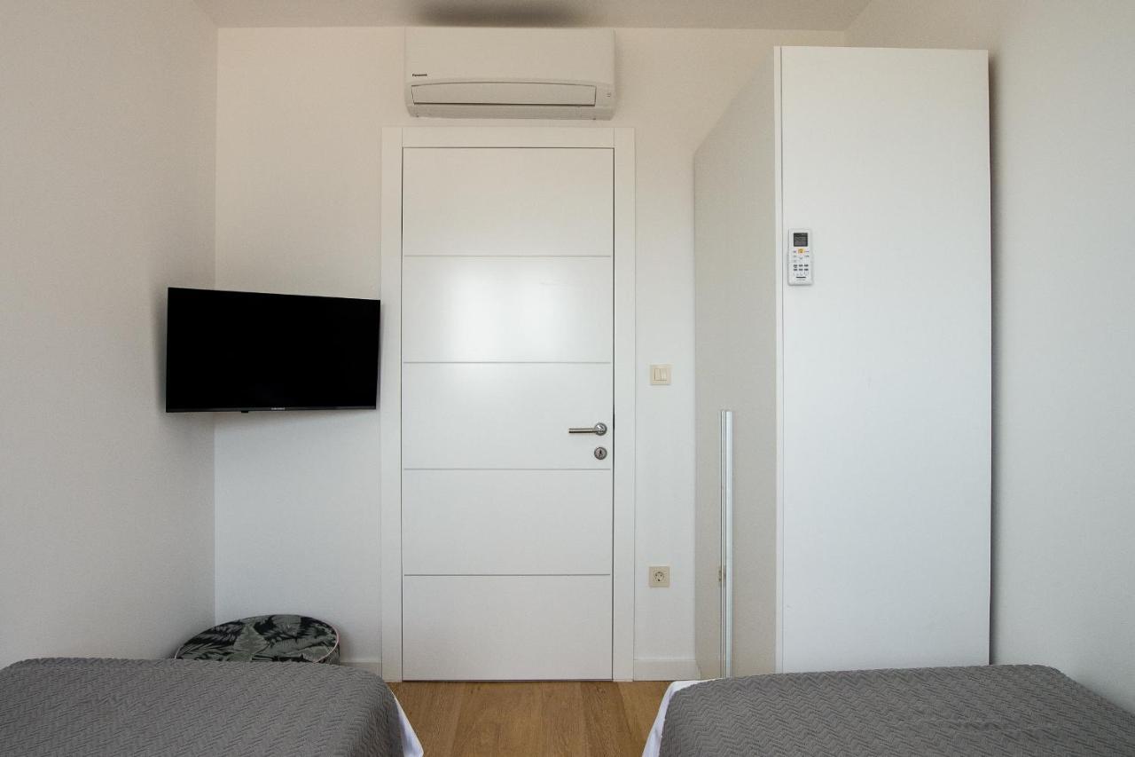 Residence Ivano Макарска Екстериор снимка